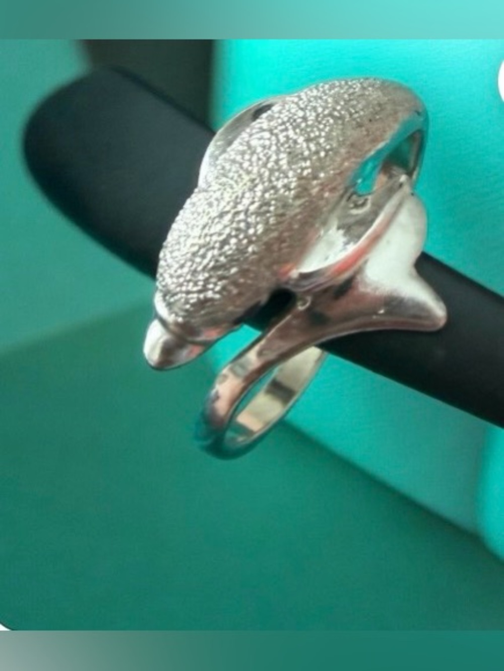 Vintage 10K White Gold Dolphin Bypass Ring Size 5.5 Sapphire Eyes Stamped 432